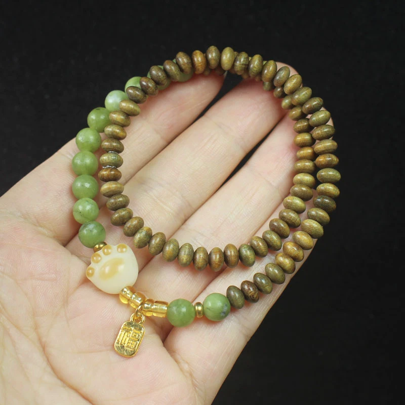 

Green Sandalwood Abacus Bead Cat Claw Double Circle Bracelet with Fortune Charm for Women, Cultural Art Ornament, Buddhist Praye