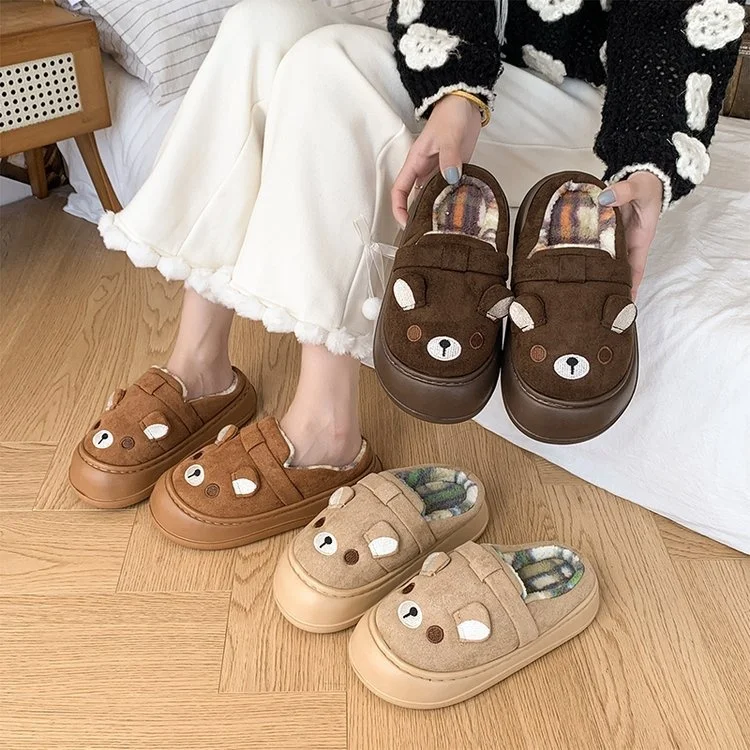 شبشب منزل الدب القطيفة اللطيفة من Rilakkumaed للرجال والنساء، جزء سفلي ناعم مضاد للانزلاق، أحذية قطنية للاستخدام الداخلي والخارجي، غرفة نوم شتوية دافئة