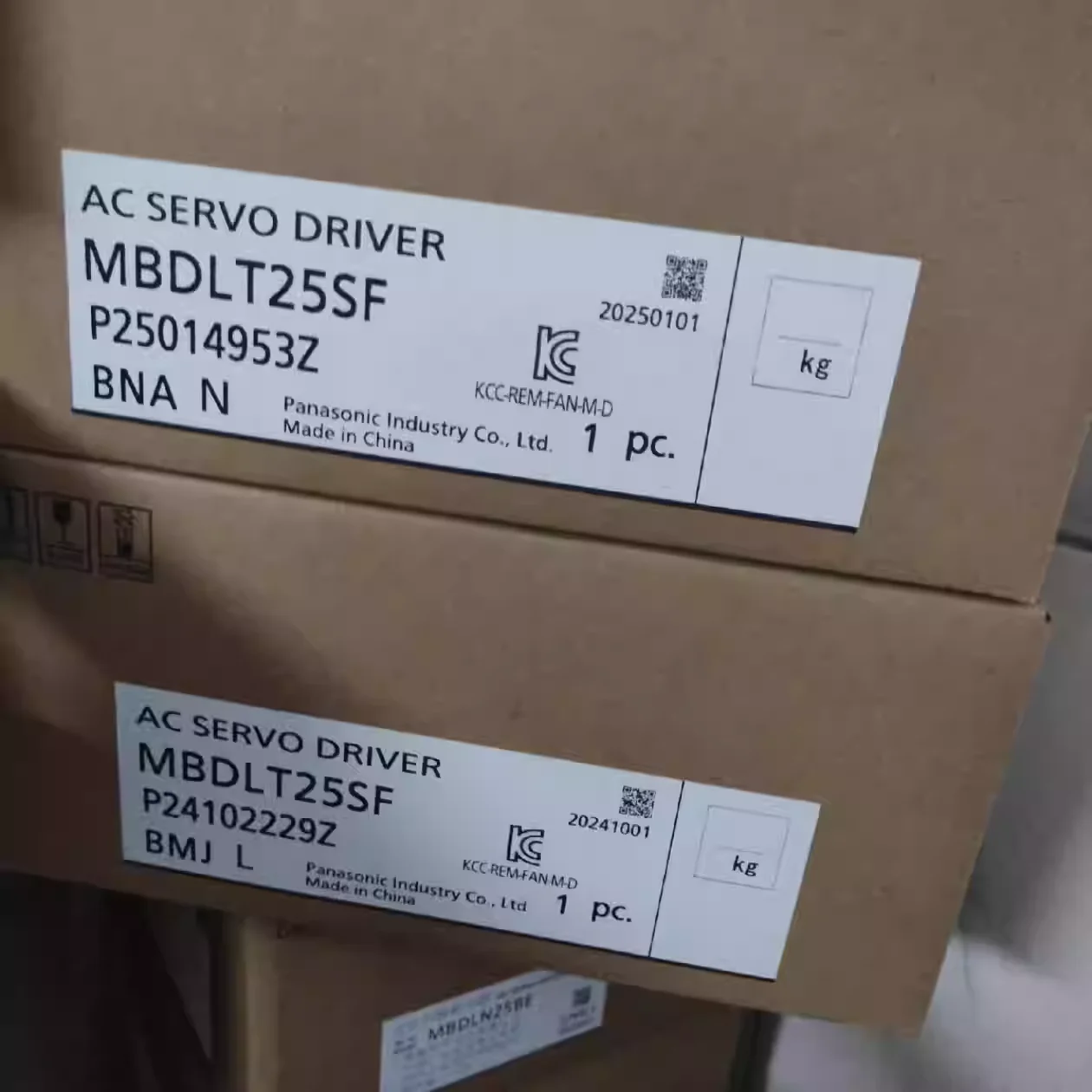 

Сервоприводы MBDLT25SF, MBDLN25SE, MBDLN25SG, MBDLN25SL в наличии, новые, гарантия 12 месяцев