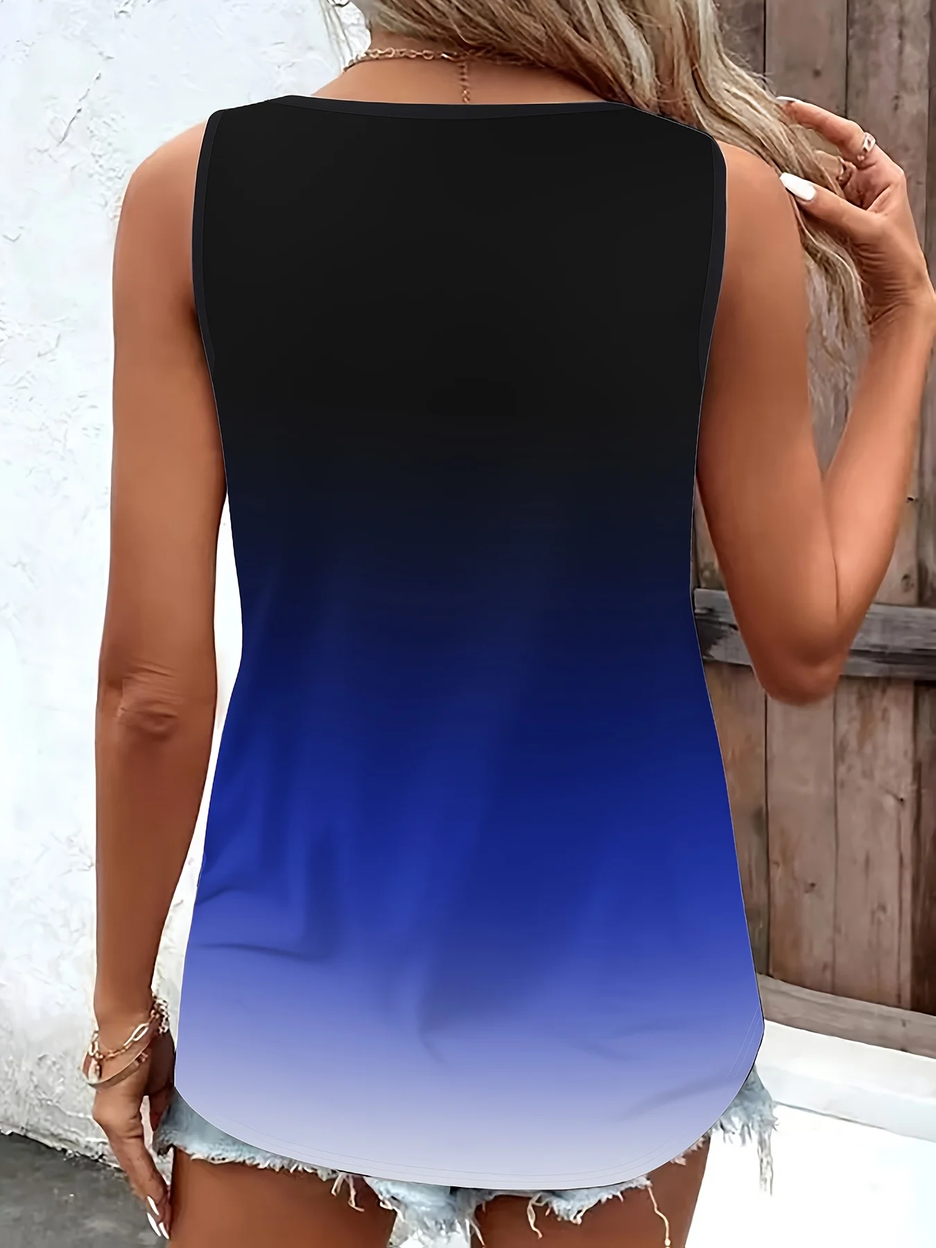 Damen-Tanktop mit Farbverlauf in Übergröße und stilvollem Ringdetail, bequeme Freizeitkleidung, vielseitige ärmellose Sommerbluse