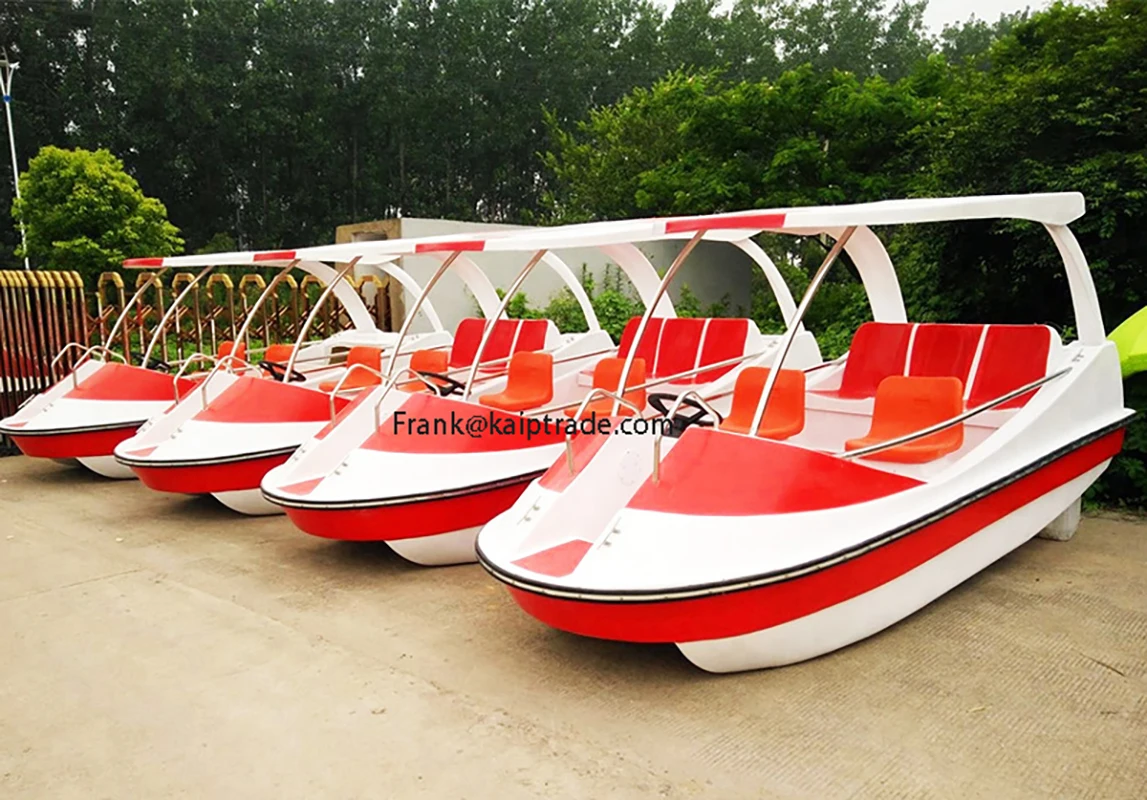 Customized color 4-person fiberglass material Self-draining electric boat with top canopy boat with Automatic drainage system