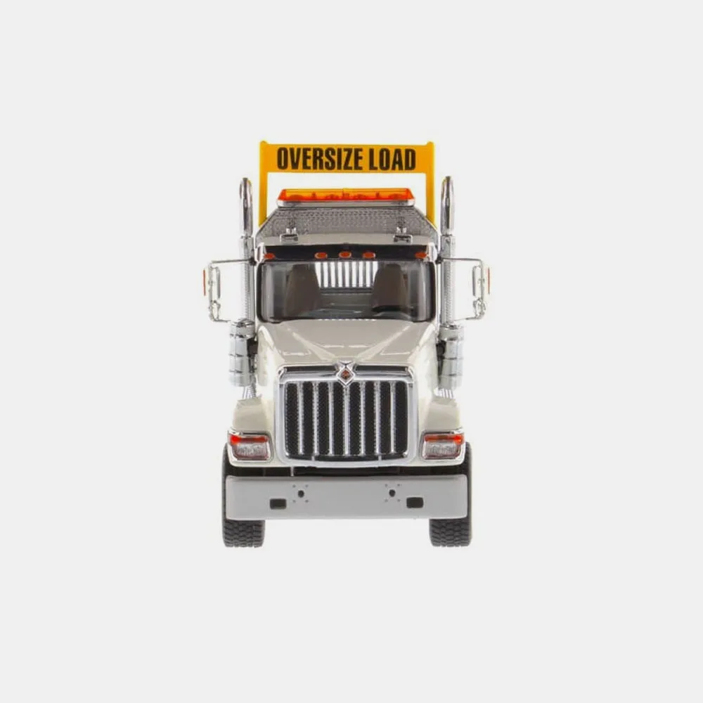 2 Color Diecast Masters 1/50 Scale HX520 Day Cab Tandem Tractor Alloy Collectible Gift Static Display Scenario Model