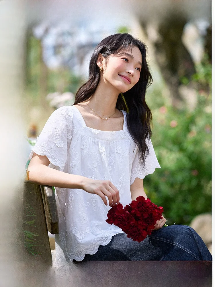 

Pure Cotton ort Sve Embroidered irt Women's Summer New Sle Square Collar Top French Sle Loose Fit Breathable