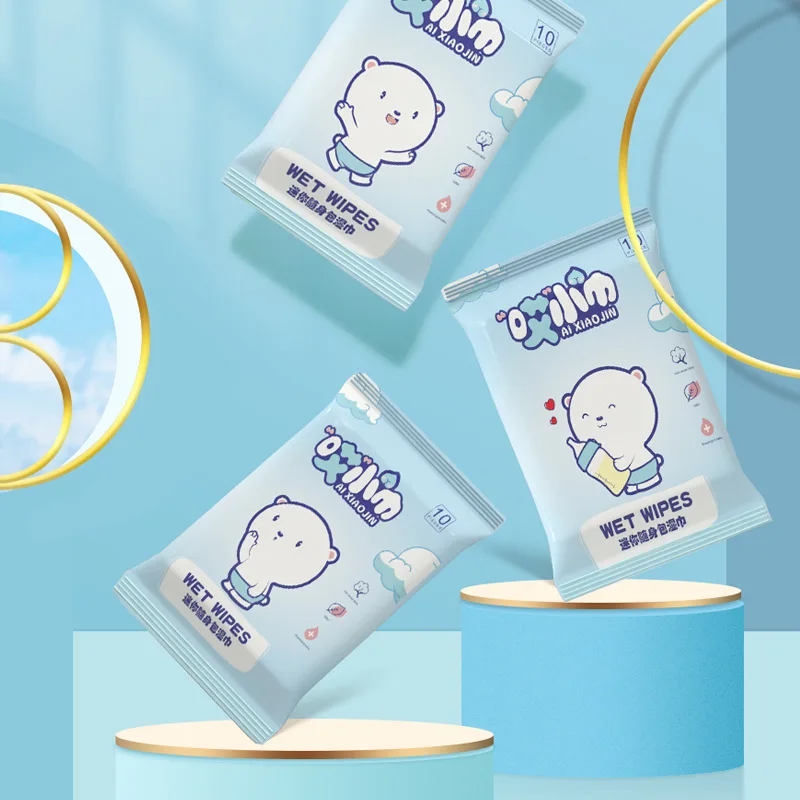 10Pcs/Pack Baby Wet Wipes Baby Hand and Mouth Cleaning Portable Water Tissue Extractable Ten Disposable Wet Wipes for Babies