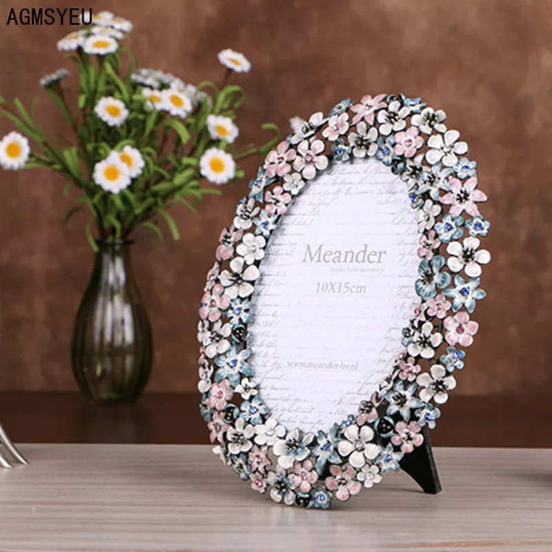

1pc Photo frame Metal wreath enamel color photo frame Frame Creative home decoration accessories Desktop ornaments