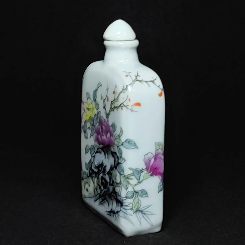 YIZHU CULTUER ART Size 9 x 5.2 cm Old Chinese Porcelain Painting Flowers and Birds Snuff Bottle Decoration Gift Collection