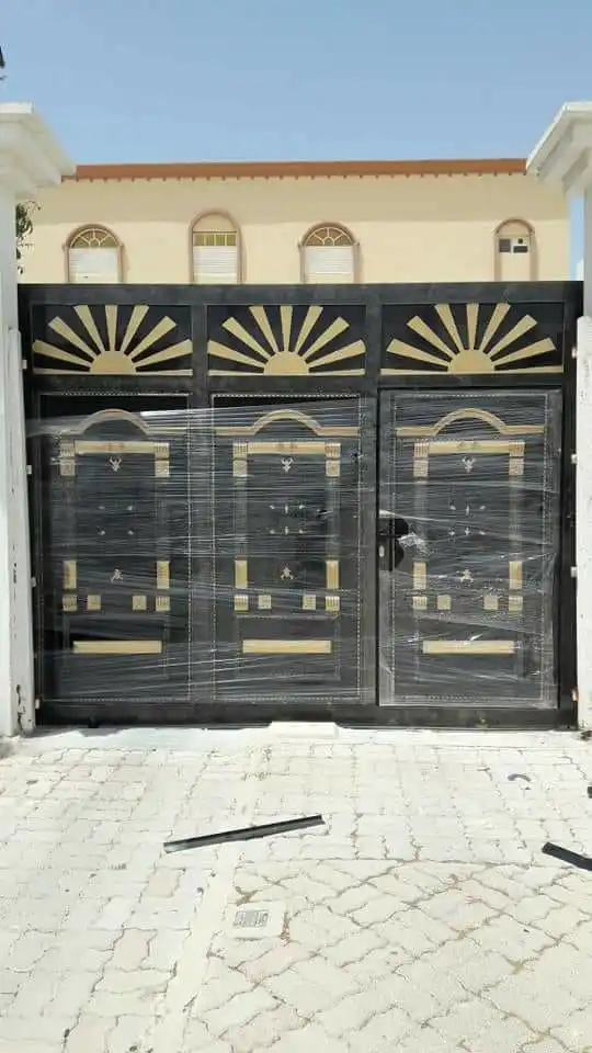 Swing Aluminum Gate Driveway High Strength Good Toughness for Villas Residential Applications Alloy Customizable