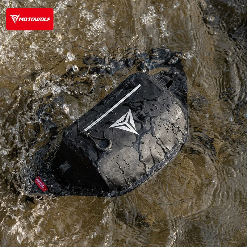 Motowolf Motorcycle Outdoor Adventure Touring Chest Bag Crossbody Bag Casual Portable Storage Waterproof Waist Bag view 4