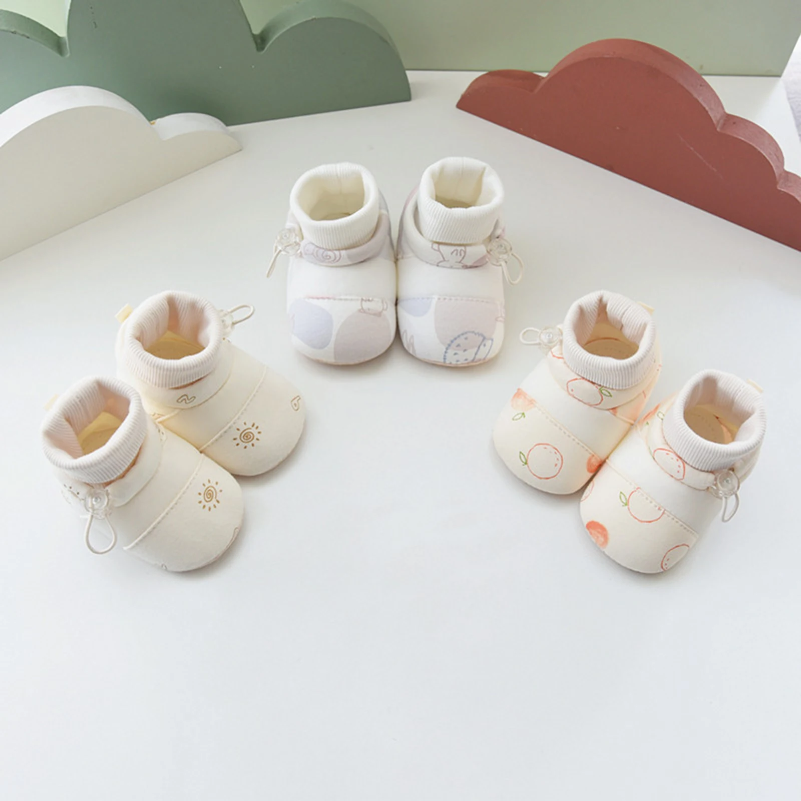 

Обувь для первых прогулок для младенцев, удобные нескользящие носки с милым кроликом/солнцем/оранжевым принтом, обувь с захватом