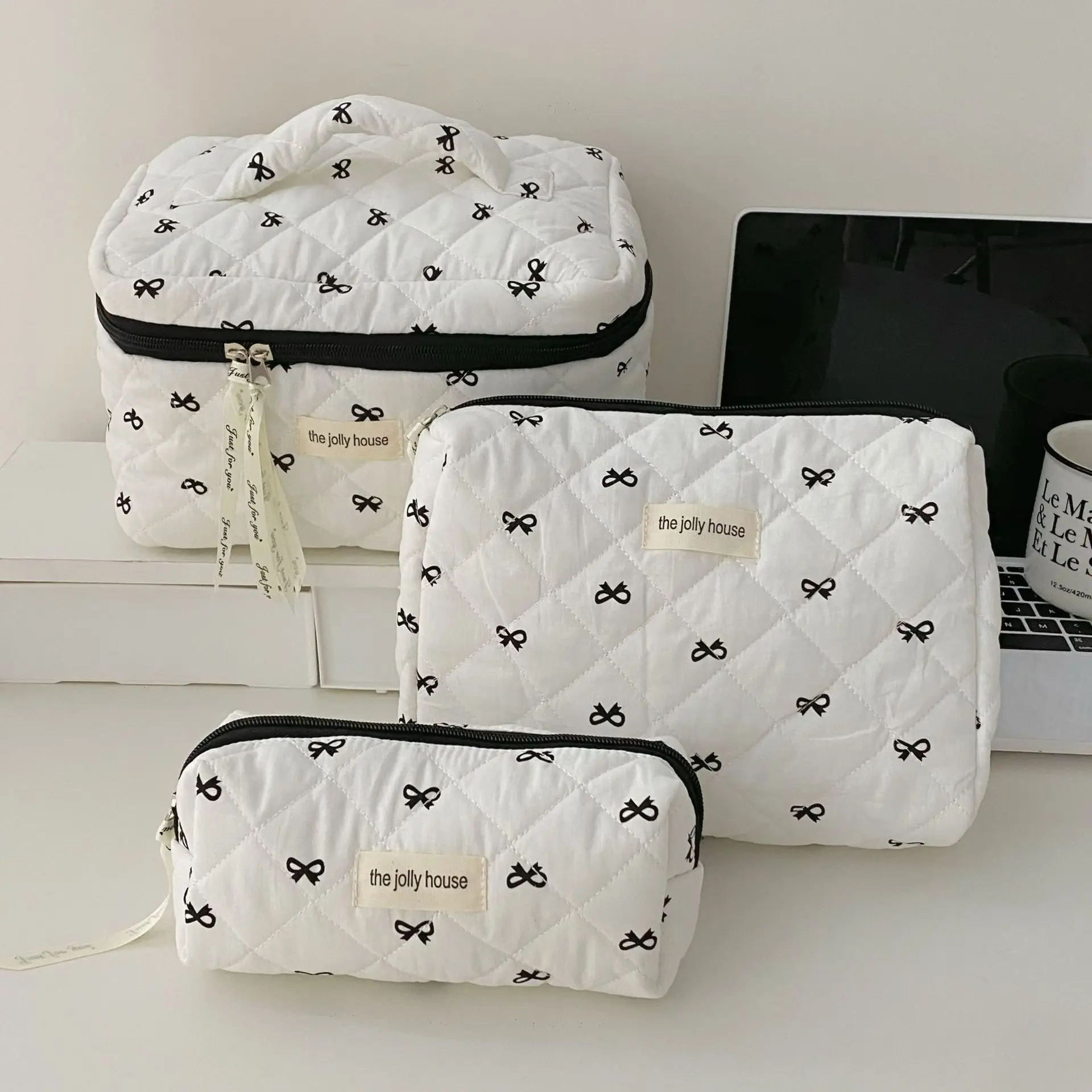 Fashion Cherry Tote Women Makeup Bag Portable Cute Ladies Cosmetic Toiletry Storage Pouch Handbag Cotton Quilted Zipper Bag