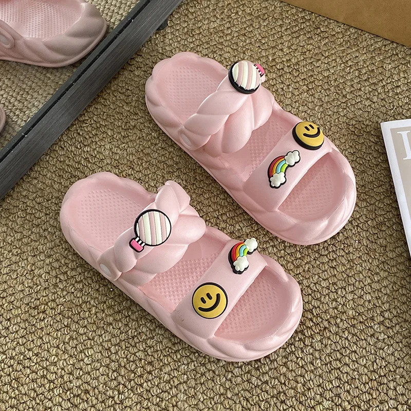 

A pair of children's summer open-toe slippers, two-in-one cute and simple soft beach shoes, sizes 36-37-40/41，HY-9062-1