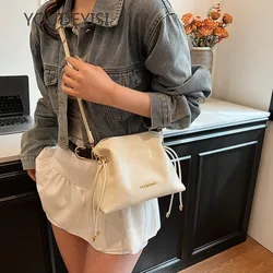 YOUDEYISI 2024 New Popular Versatile Messenger Women's Bag Niche Design High-end Trendy Casual Bucket Bag