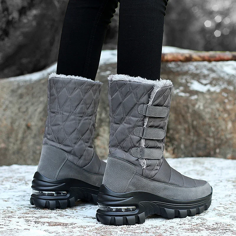 Women's Boots Anti-slip Waterproof Winter Snow Boots Outdoor Thick Bottom Winter Shoes Thick Plush Medium Boots Platform Boots