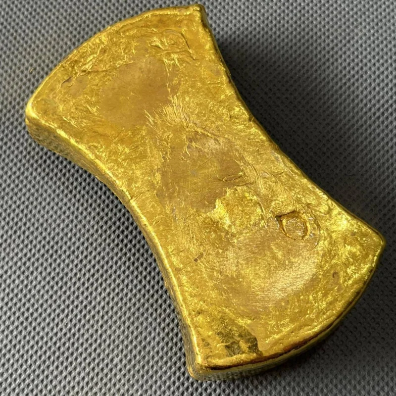 Qing Dynasty Qianlong Ten Years Gilding Jin Fengxiang Bare Feet Gold Ingot Gold Bar Early Years Imitation Gold Ingot Fortune Fur