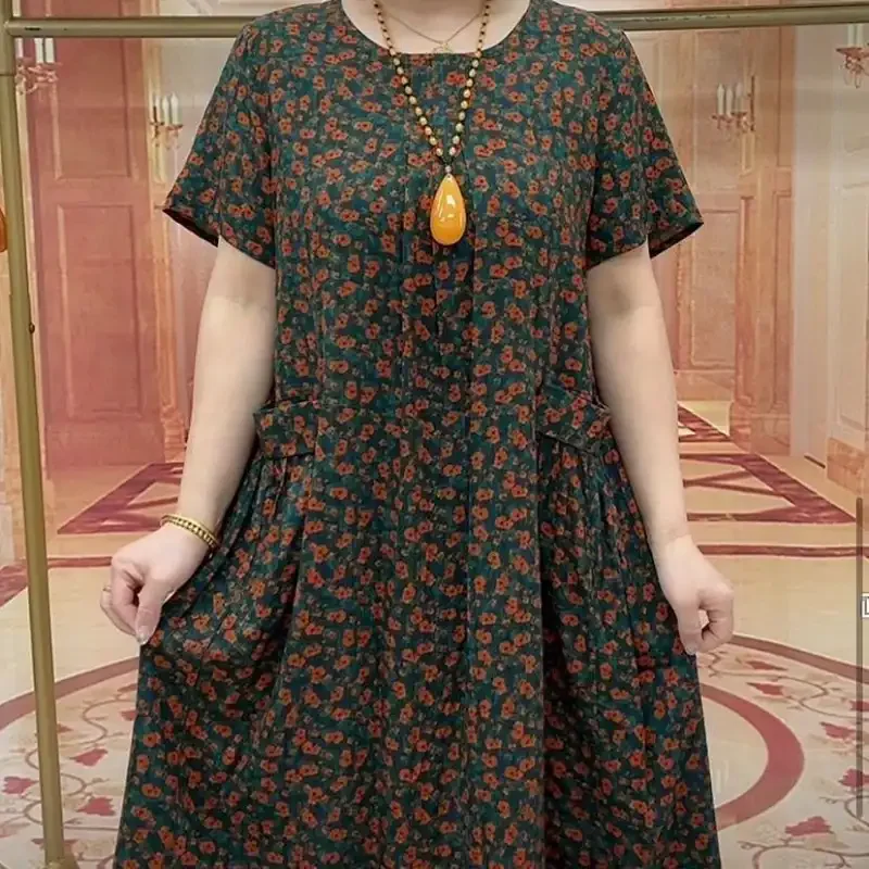

Women's Vintage Print New Plus Size Floral Dress Elegant Dual Pockets Design Versatile Skirt Slim Mother Dress
