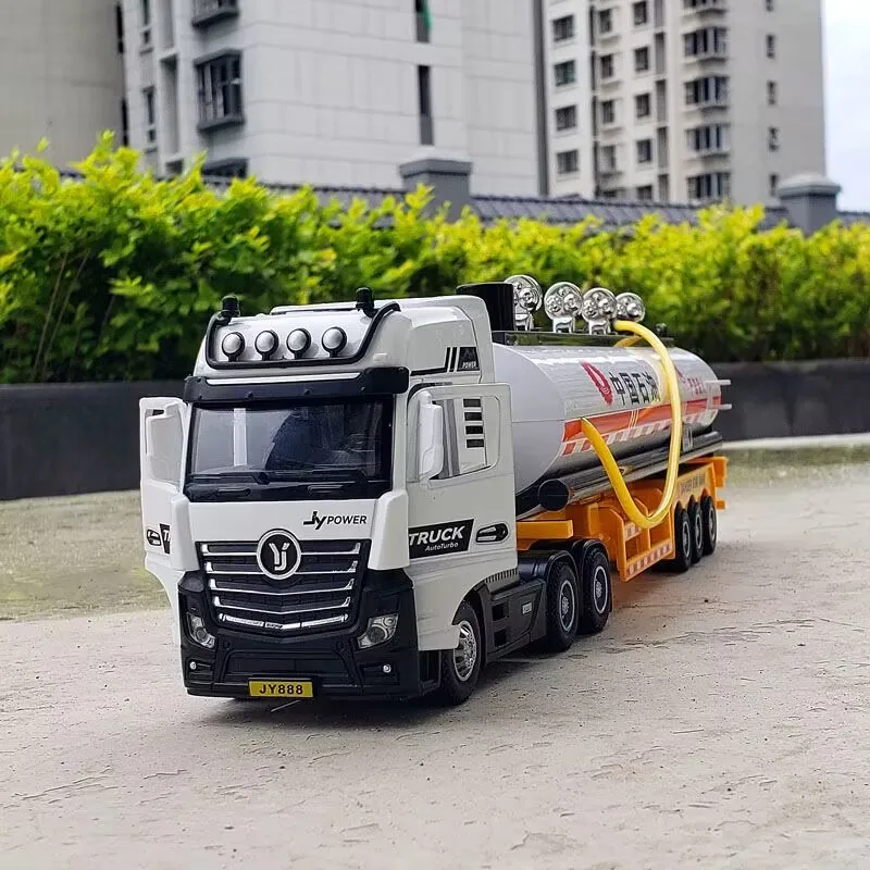 1/50 Alloy Oil Tank Truck Model Diecast Metal Gasoline Petroleum Transport Vehicle Car Model Sound Light Simulation Toy Gift