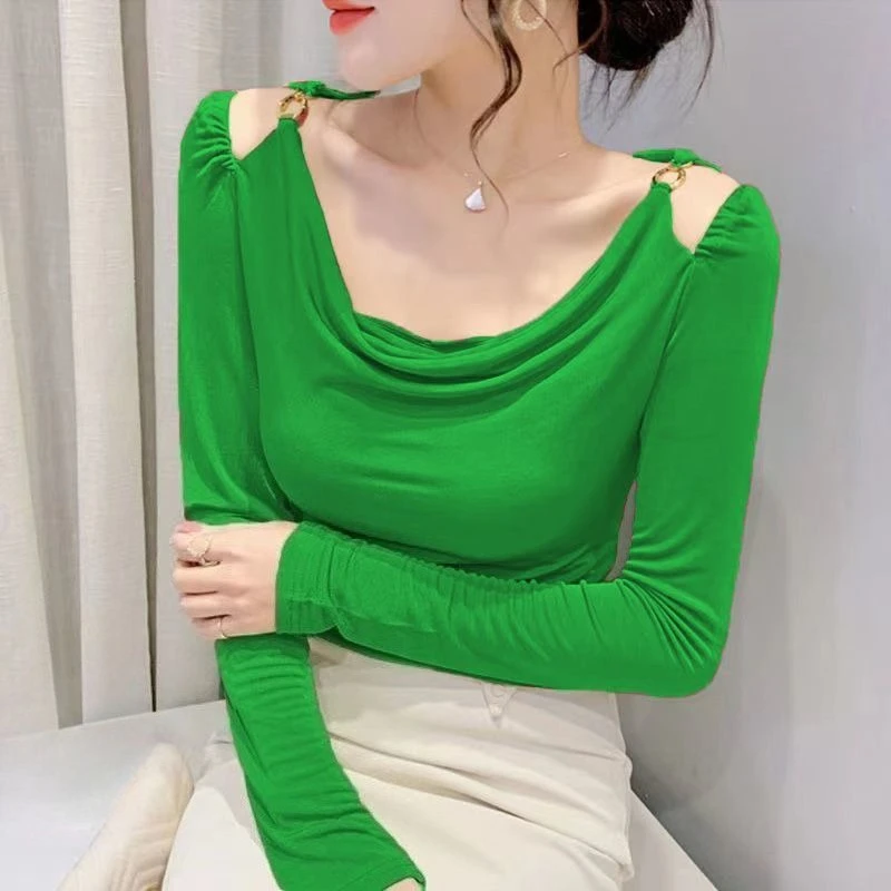 

Women T Shirt With Chain Accent Cowl Neck Spring Fashion Casual New Korean Style Slim Fit Slimming Stylish Ins Blouse