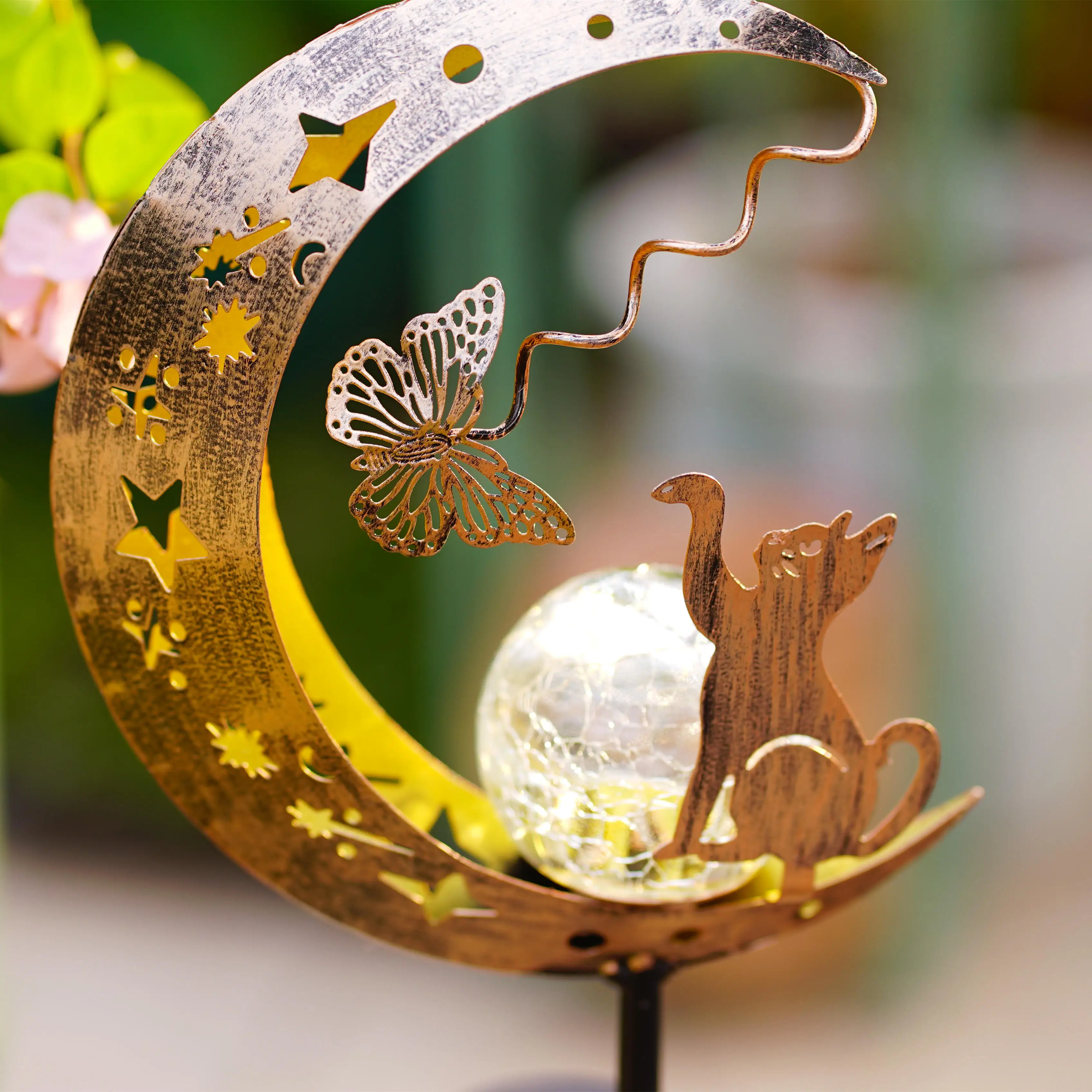 Cat Moon Solar Lamp Outdoor, Iron Solar-Powered Garden Light with Auto On/Off, Waterproof for Yard/Patio Decor