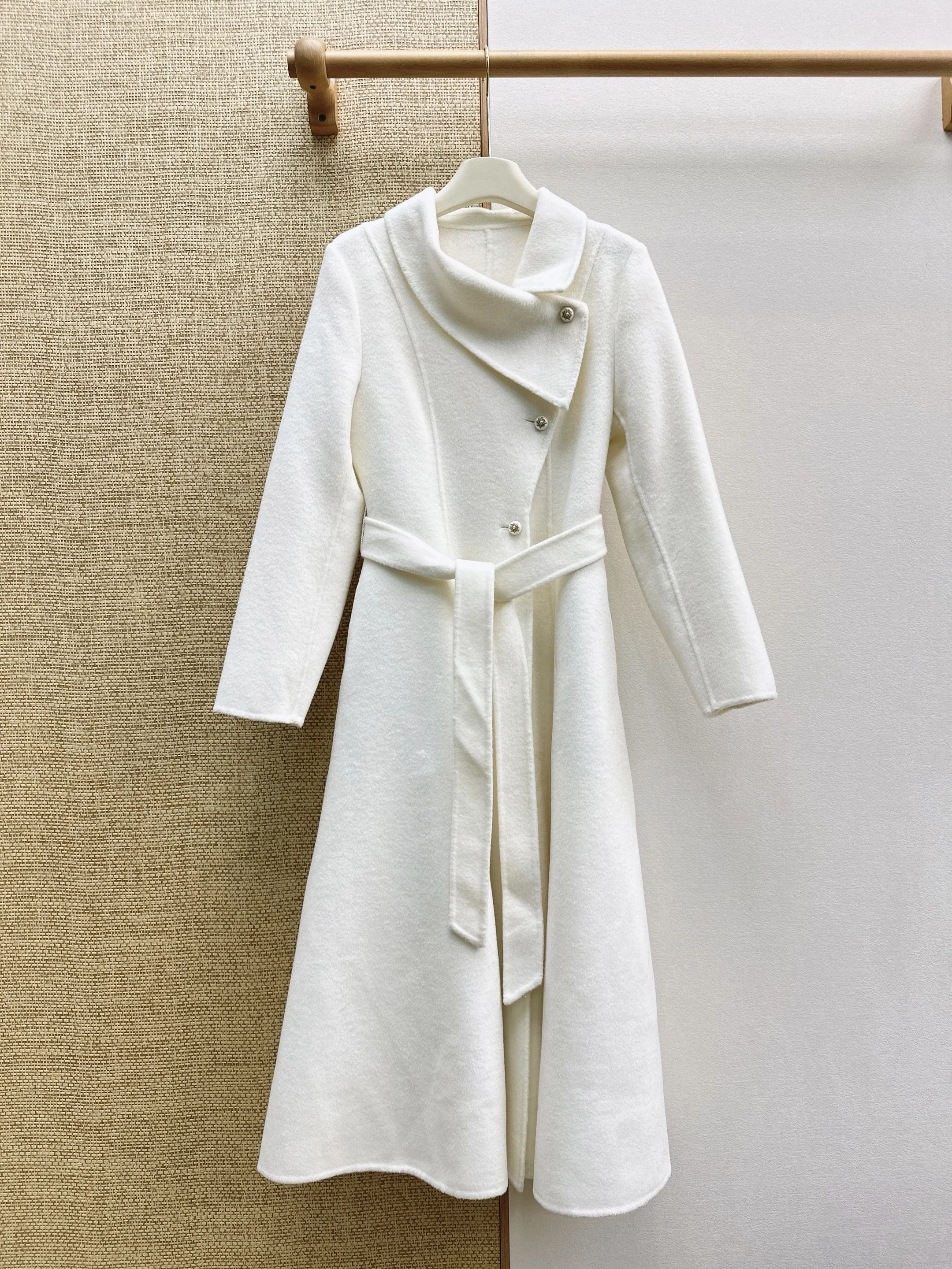 2026 Autumn Winter Elegant Long Reversible Wool Coat, Asymmetrical Wrap Lapel, Slanted Pearl‑textured Buttons, Matching‑fabric B