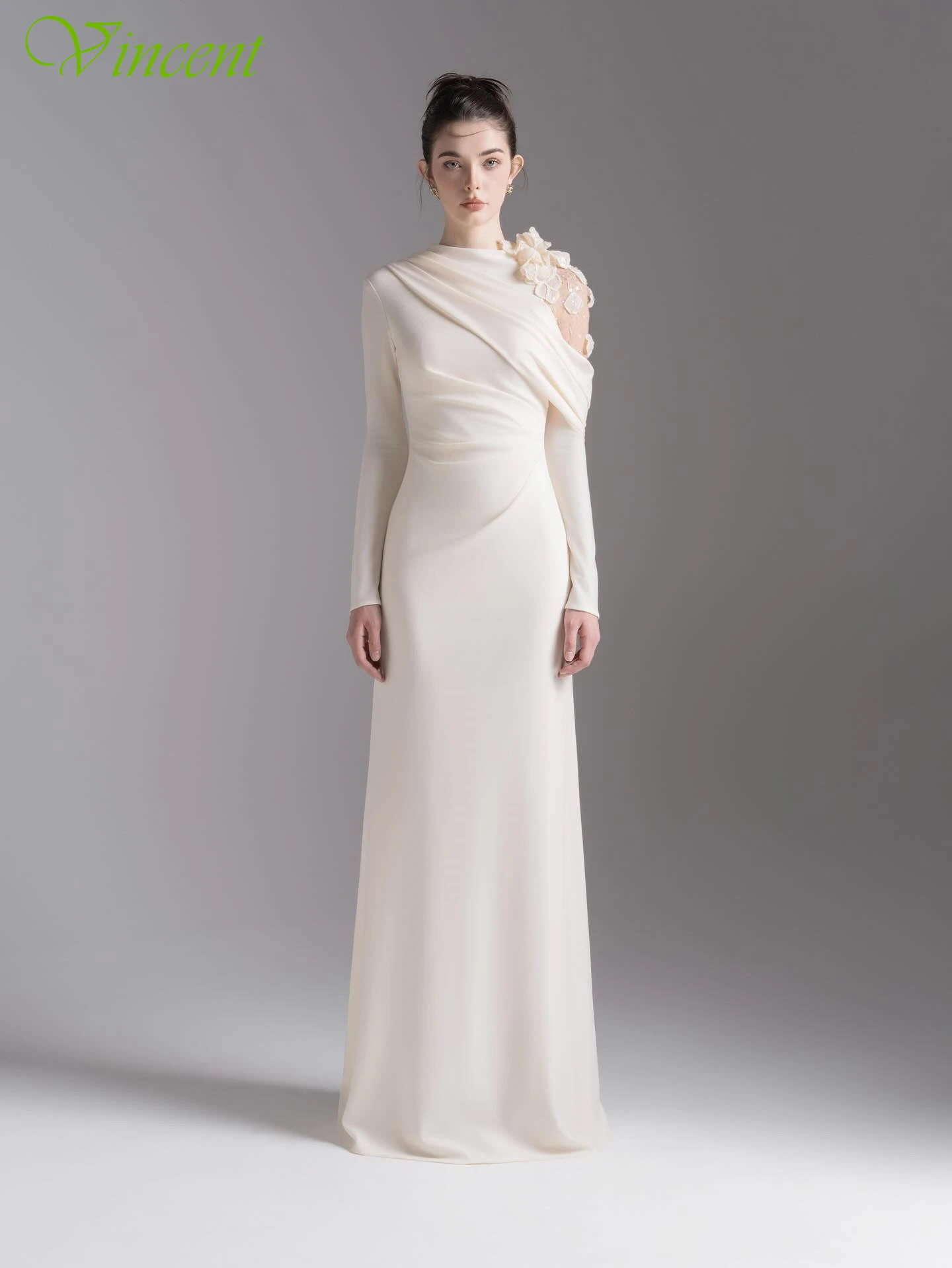 

Customized A-Line Crew Neck Elegant Formal Evening Dress Modern Fashion Celebrity Gowns High Quality Bespoke Occasion Gowns