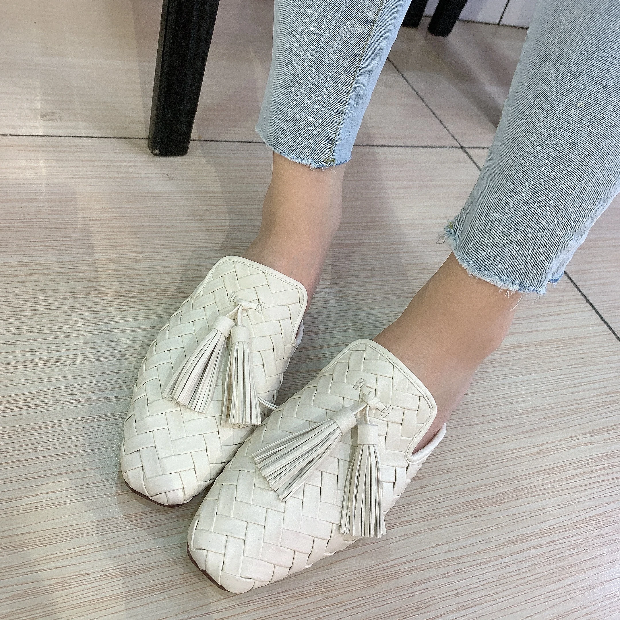 Square Toe Mules Women Summer Slippers Fringed Flat Shoes Woman Tassels Sandals Woven Comfortable White Beach Slides