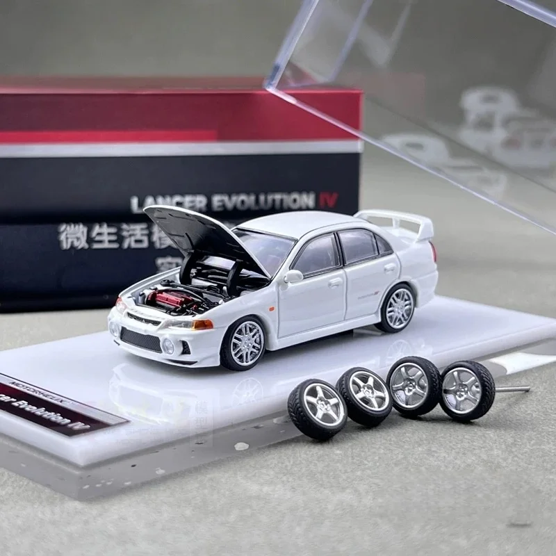 MH 1:64 Lancer EVO IV Escocês Branco modelo de carro de liga que pode ser aberto