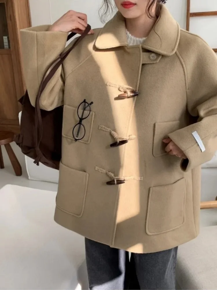 Ele Women's Woolen Coat with Multiple kets And Horn Buttons for Autumn Winter Spring Season Faionable Retro Sle