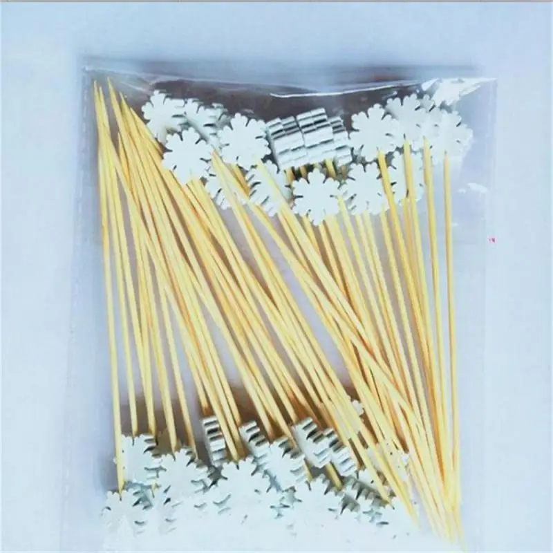 Bamboe Spies Kerst Fruit Sticks Wegwerp Kerstman Sneeuwvlok Kerstboom Fruit Vork Buffet Keuken Dessert Kerstornament