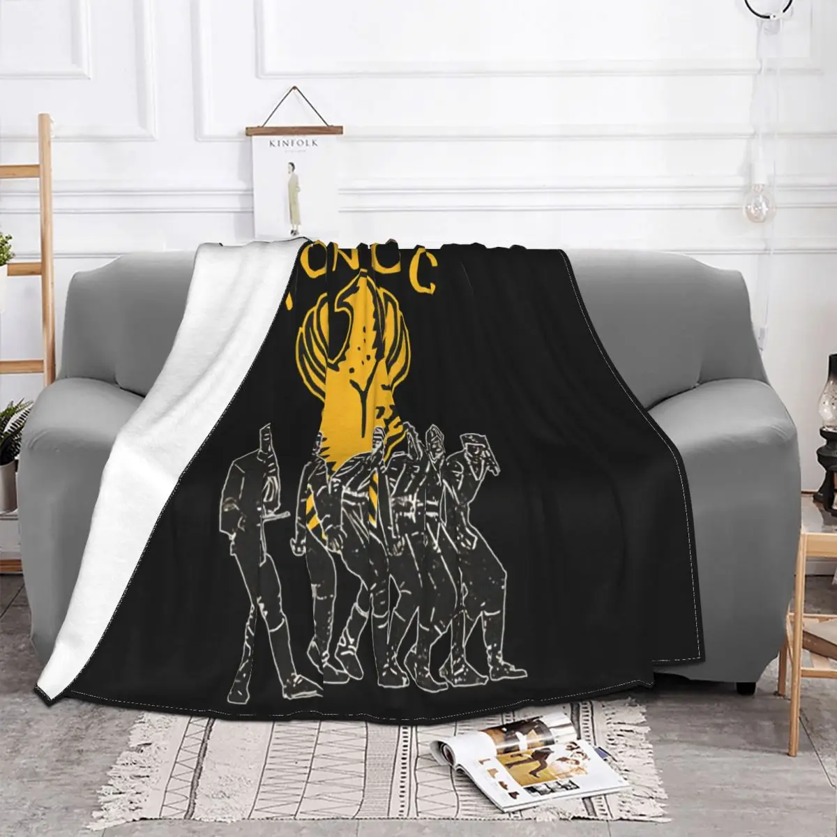 Man Clothingpontos Greek Pontian Lyra Kemence Traditional Apsimon Genocide 4 Designs Throw Blanket