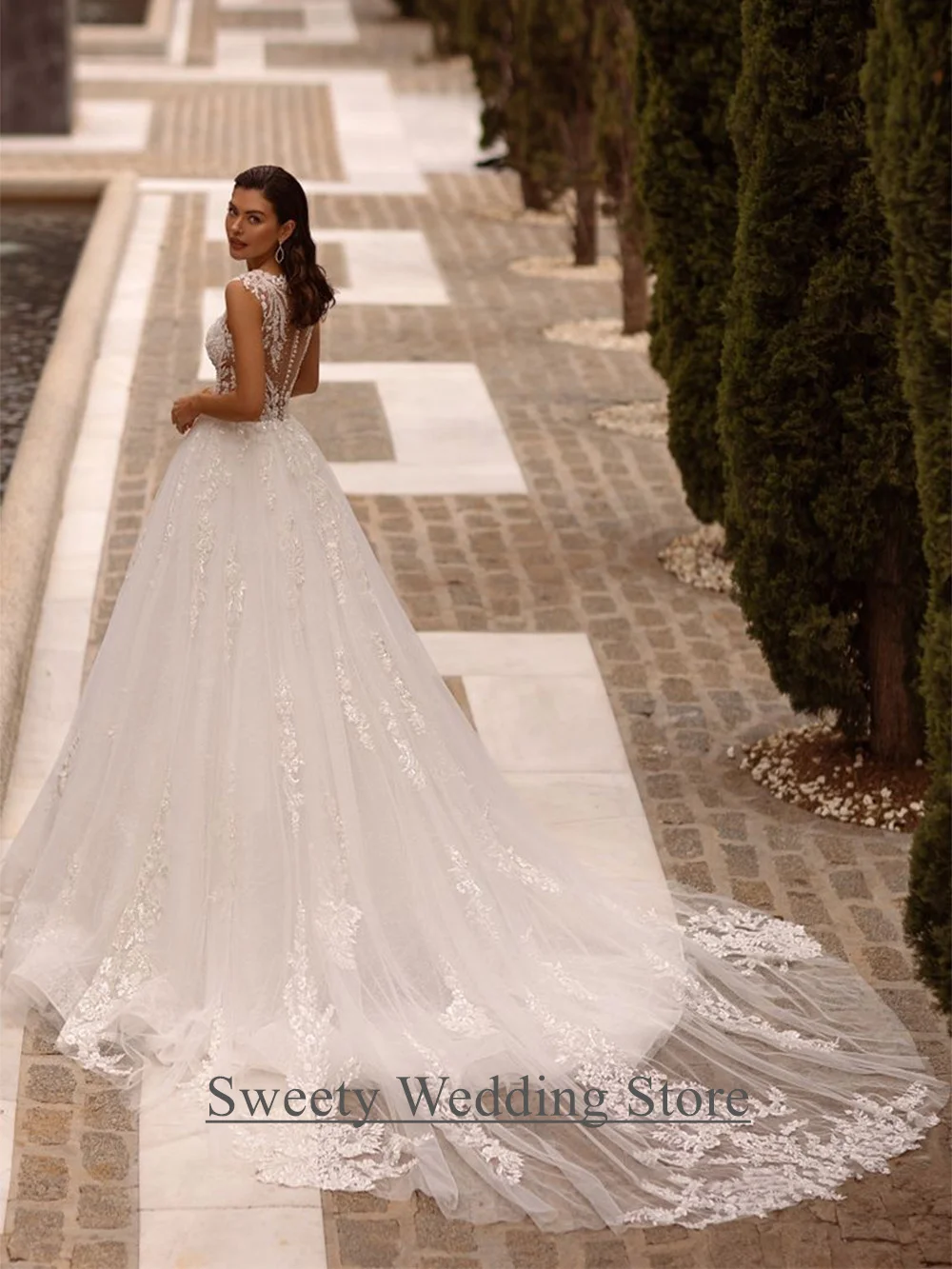 Sparkling Wedding Gown Customized Cap Sleeve Scoop Neck Beading Sequined Applique Sweep Train Illusion Back Bridal Dresses