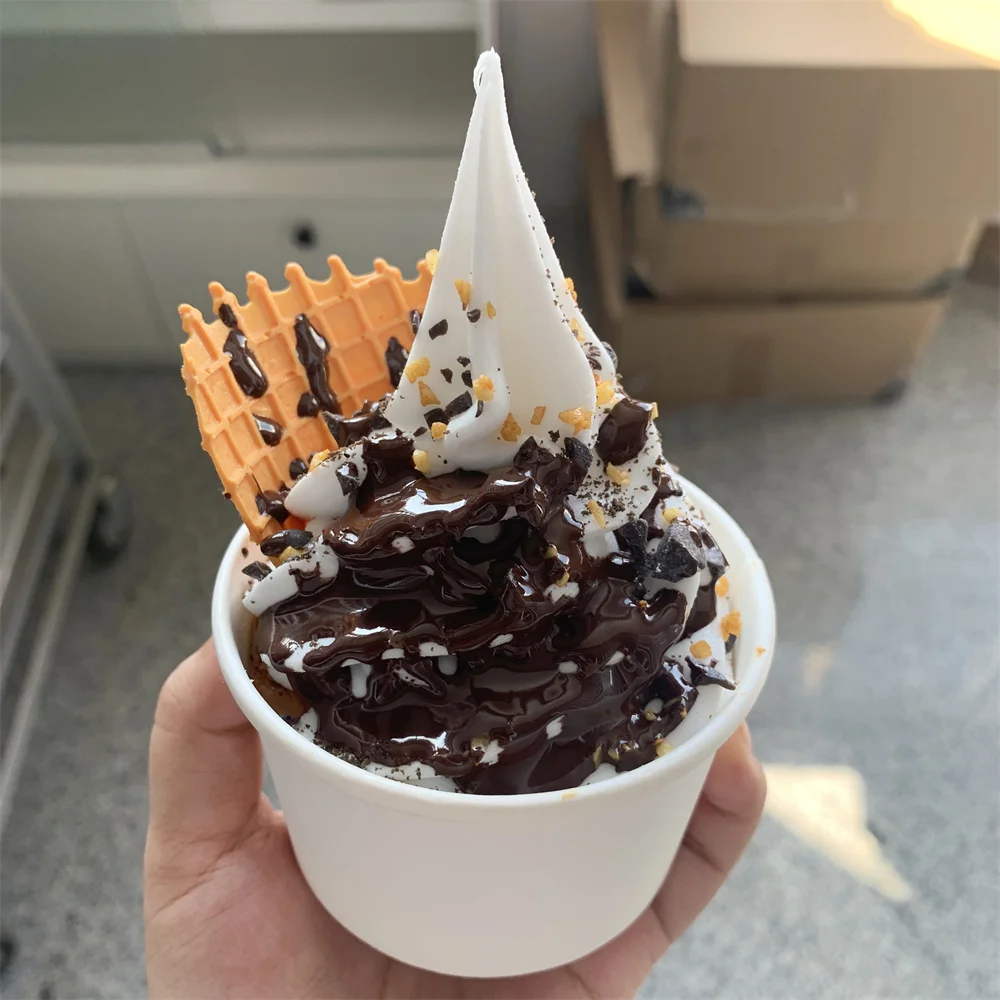 8.7cm Diameter Neutral White Paper Cup Italian Creative Ice Cream Cup Waffle Nut Crumbs Dessert Chocolate Nutella Faux Food Diy