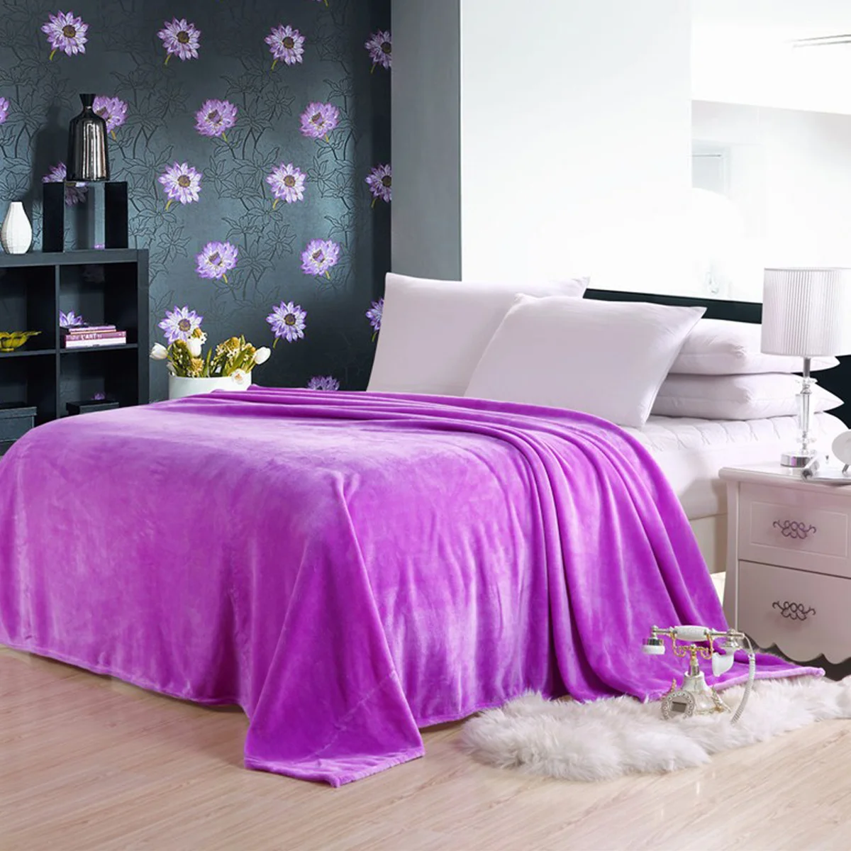 Pure Color Flannel Fleece Blanket Lightweight Warm Soft Throw for Bed Couch Home Decor Camping Backpacking Winter Use