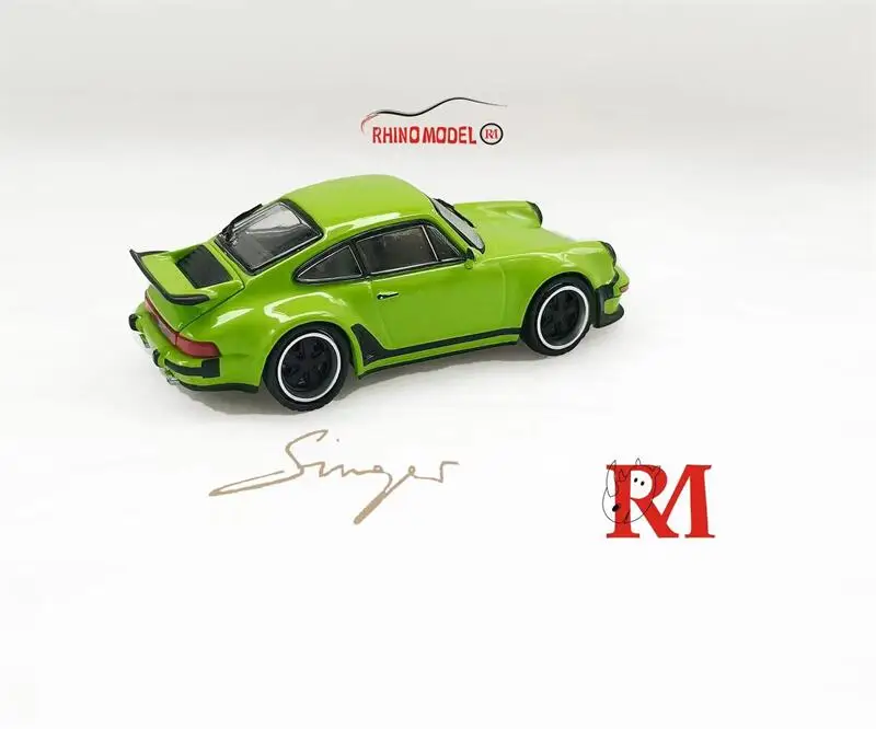 

Модель Rhino RM 1:64 Singer Turbo Study 930, зеленая литая под давлением модель автомобиля