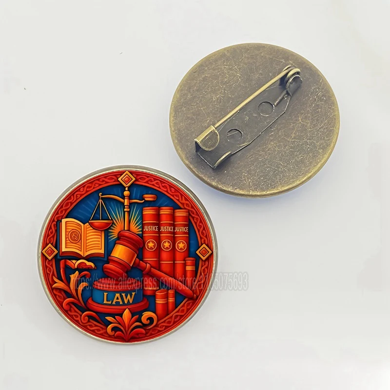 Брошь-для-юриста-2025-tianping-justice-рефери-стеклянный-купол-булавки-оптовая-продажа-сумок-для-одежды-значок-подарки