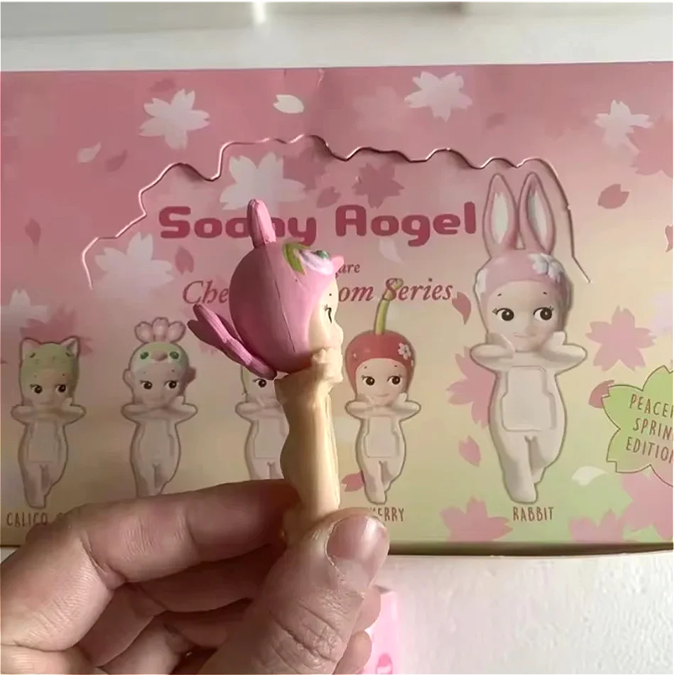 جديد حار بيع الملائكة زهر الكرز سلسلة شخصيات كرتونية الحلي الدمى المشجعين الأطفال هدية عشوائية #5