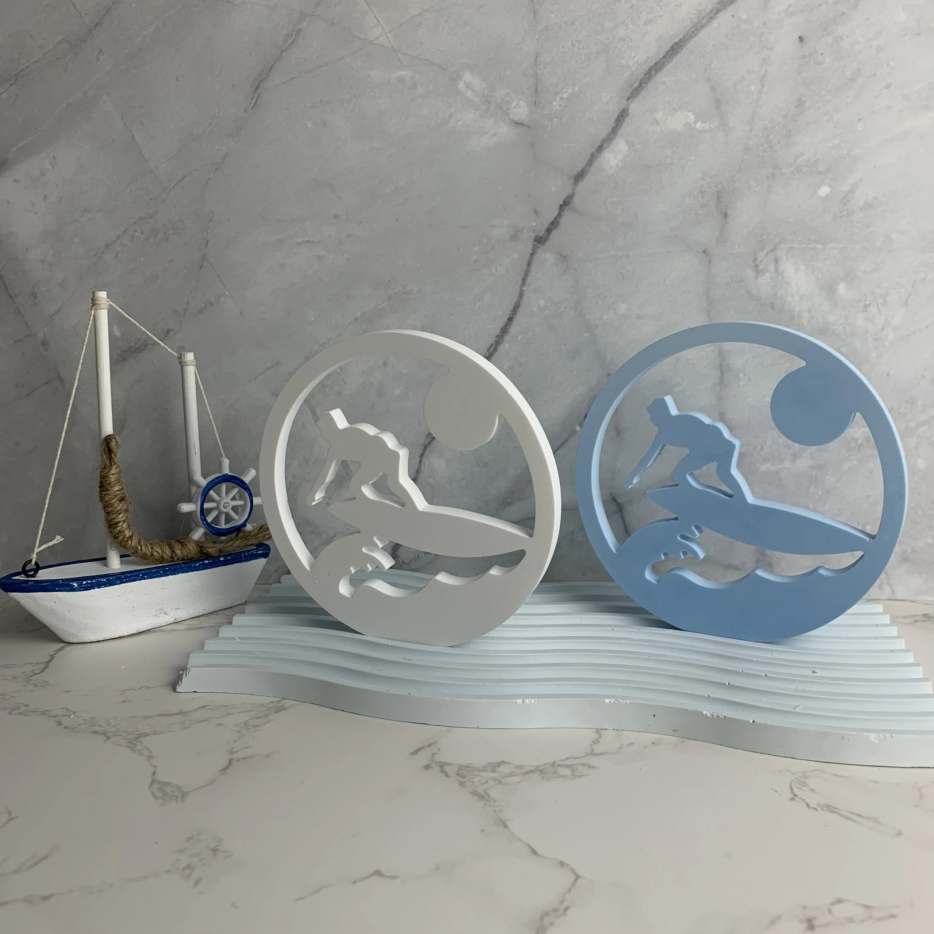 Men Surfing Candle Holder Silicone Mold DIY Handmade Creative Surfboard Surf Candlestick Gypsum Mould Casting Craft Home Decor