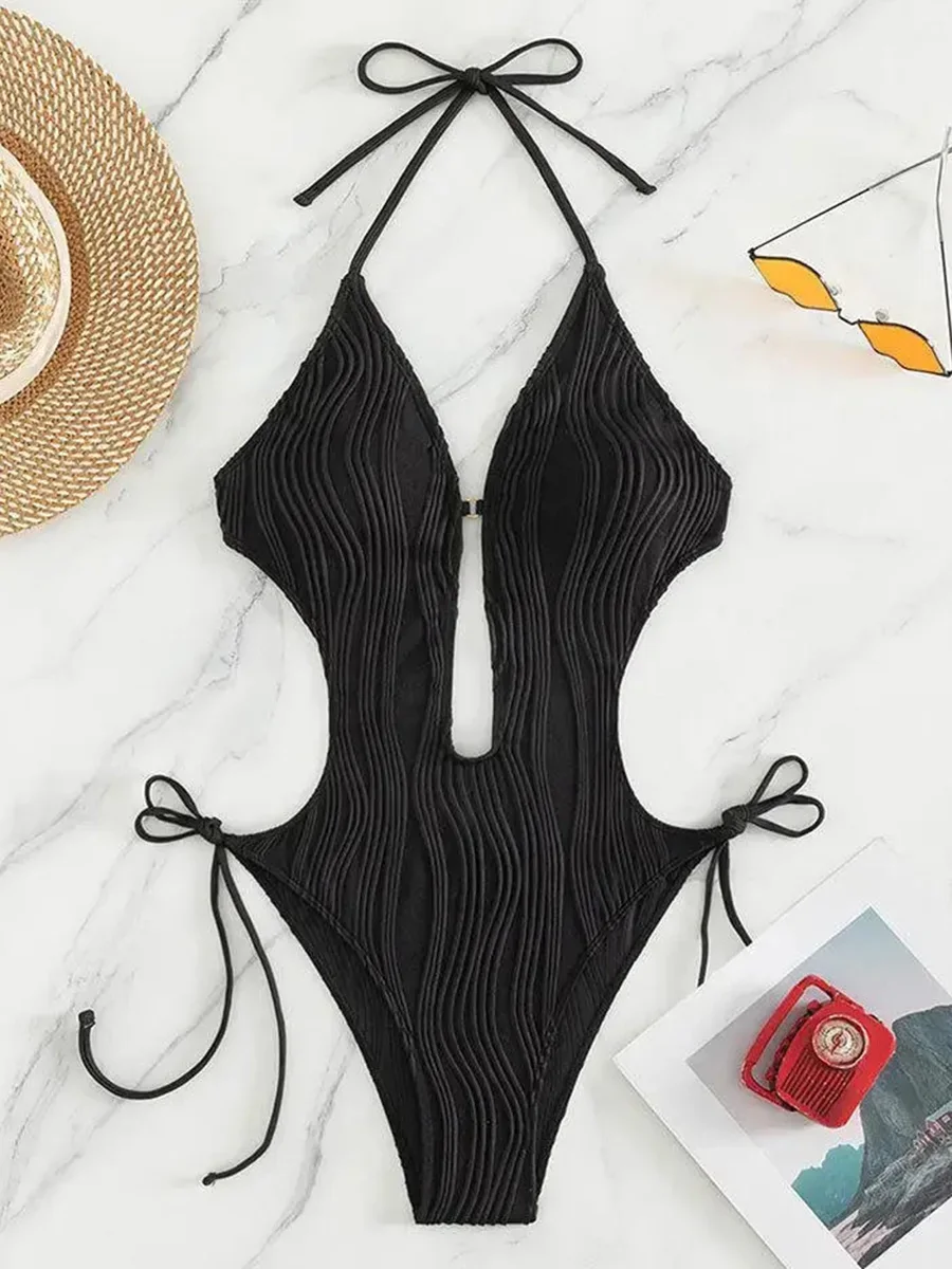 Sexy Halter V Neck Wrinkled Female Swimwear One Piece Swimsuit Women Backless Monokini High Leg Cut Bathing Suit Swim Beach Wear