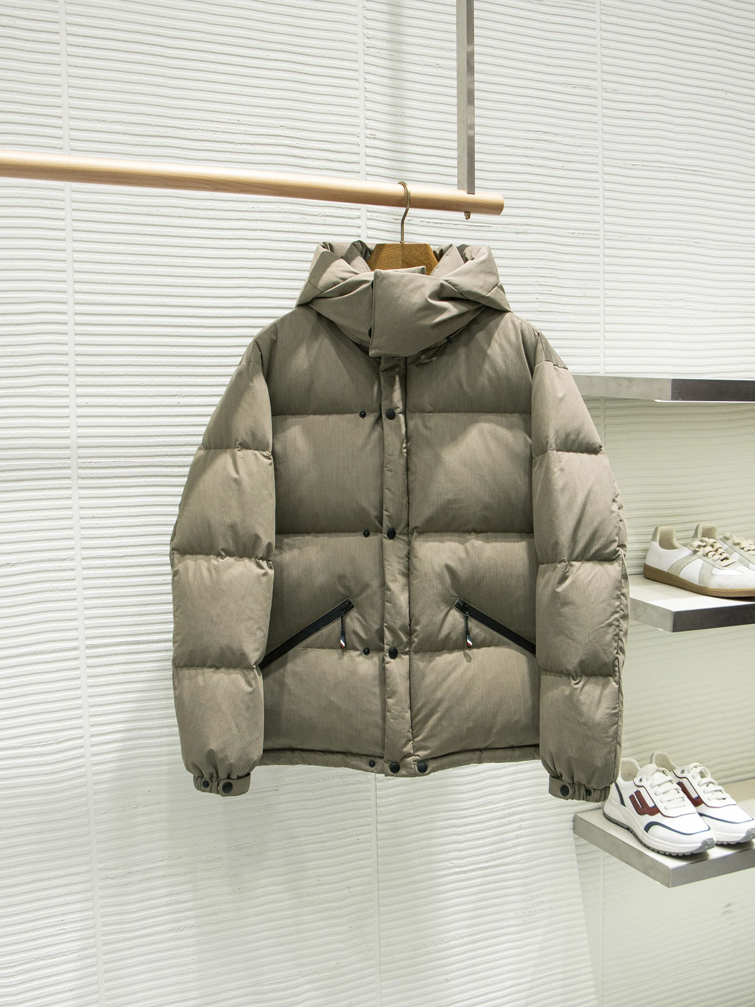 

Extreme Cold Resistant down Jacket Snowproof Detachable Cap Thickened Winter Warm Hooded Skiing Clothes Fashion Urban Style