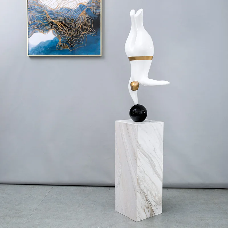 Inverted figure sculpture ornament Modern simple sales office Model room decoration White decoration Marble soft decoration