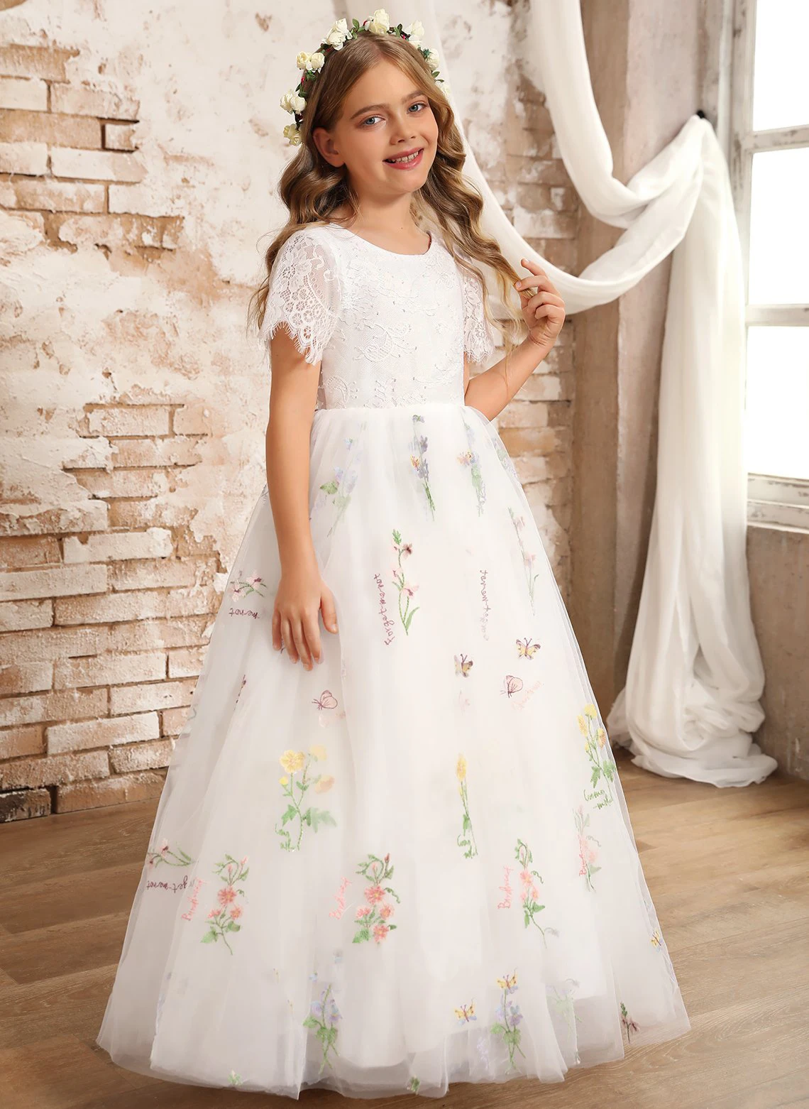 

YZYmanualroom/A-line Scoop Floor-Length Lace/Tulle Flower Girl Dress