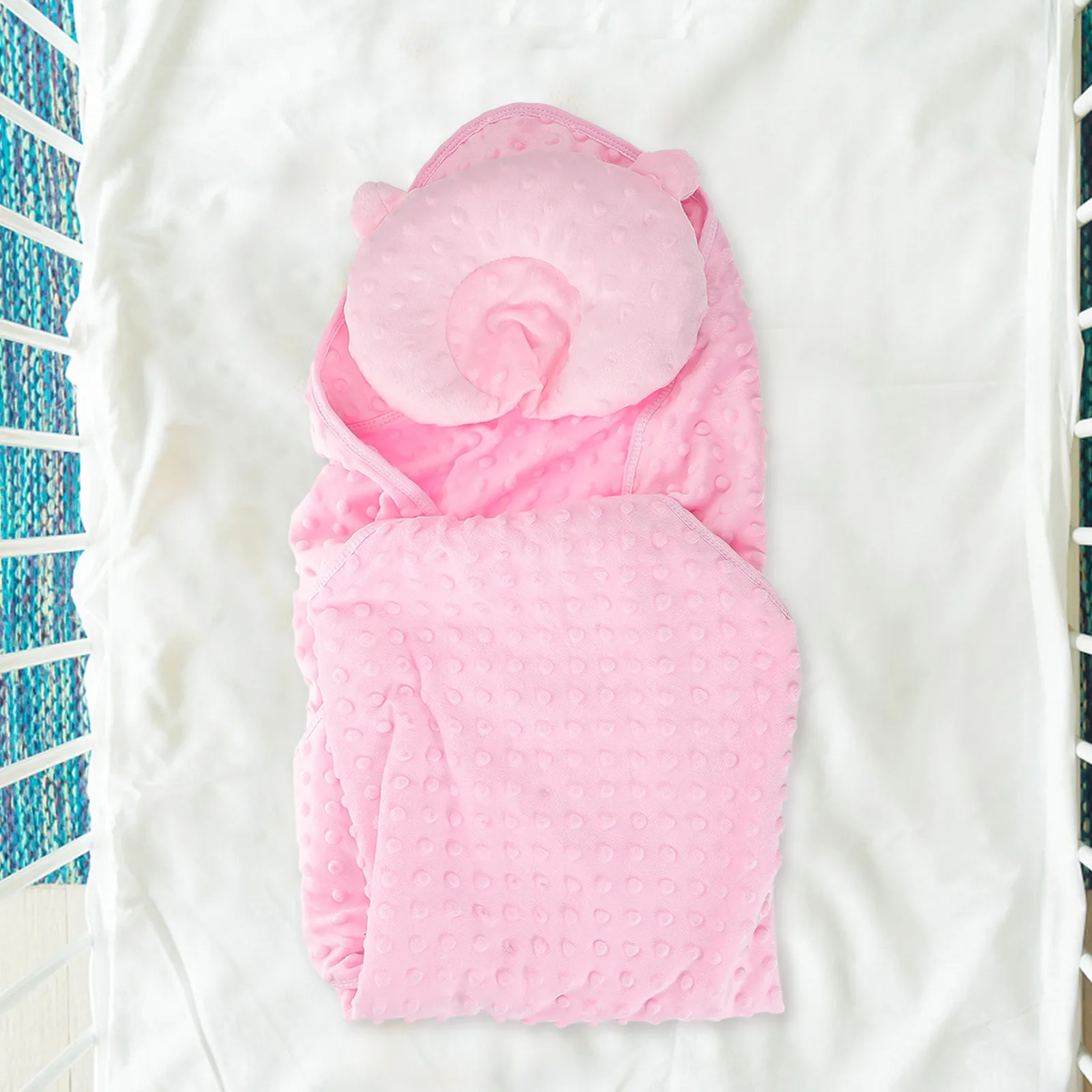 Рисунок 5 - Детское одеяло, мягкое в горошек унисекс