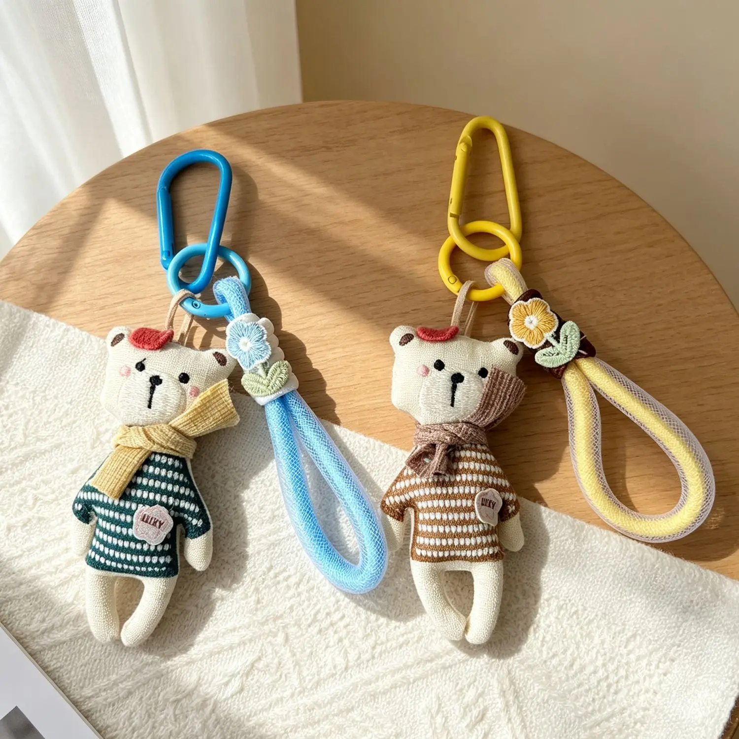Keychain Bear Plush Pendant Adorable Fabric Cartoon Lightweight Brown Compact for School Backpack Lanyard Versatile Stylish