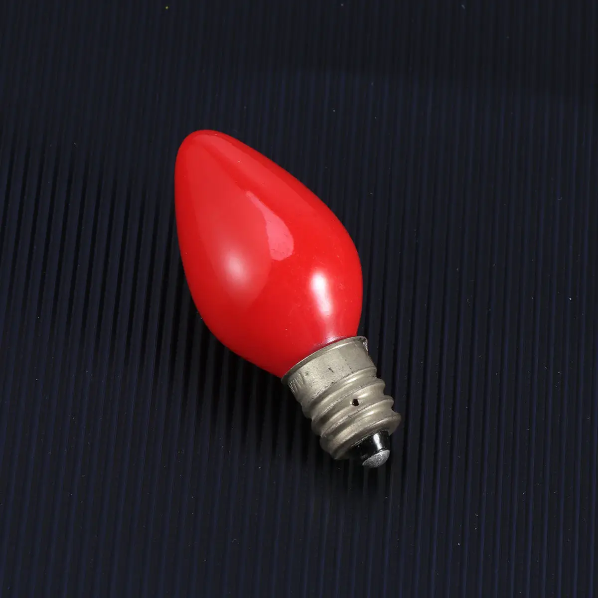 50Pcs Stainless Steel Light Bulbs 7W E12 220V Red Lamp Bulb for Holiday Displays Chandeliers Wall Sconces Decorative Fixtures view 3