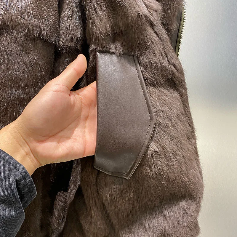 سترة شتوية جديدة فضفاضة لعام 2025 مبطنة بالفرو الأرنب الحقيقي سترة سميكة ودافئة للسيدات معطف فرو أصلي بأكمام طويلة سترة خارجية للسيدات #3