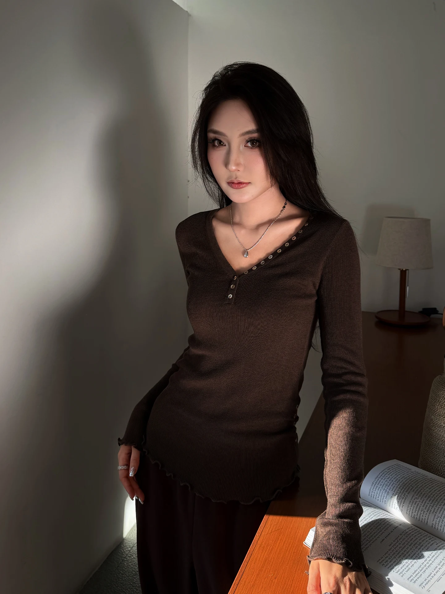 

Slim Fit Knitted Sweater Faionable Versatile Base Layer Overhead Design Polyester Fiber Long Sve Color Winter Top