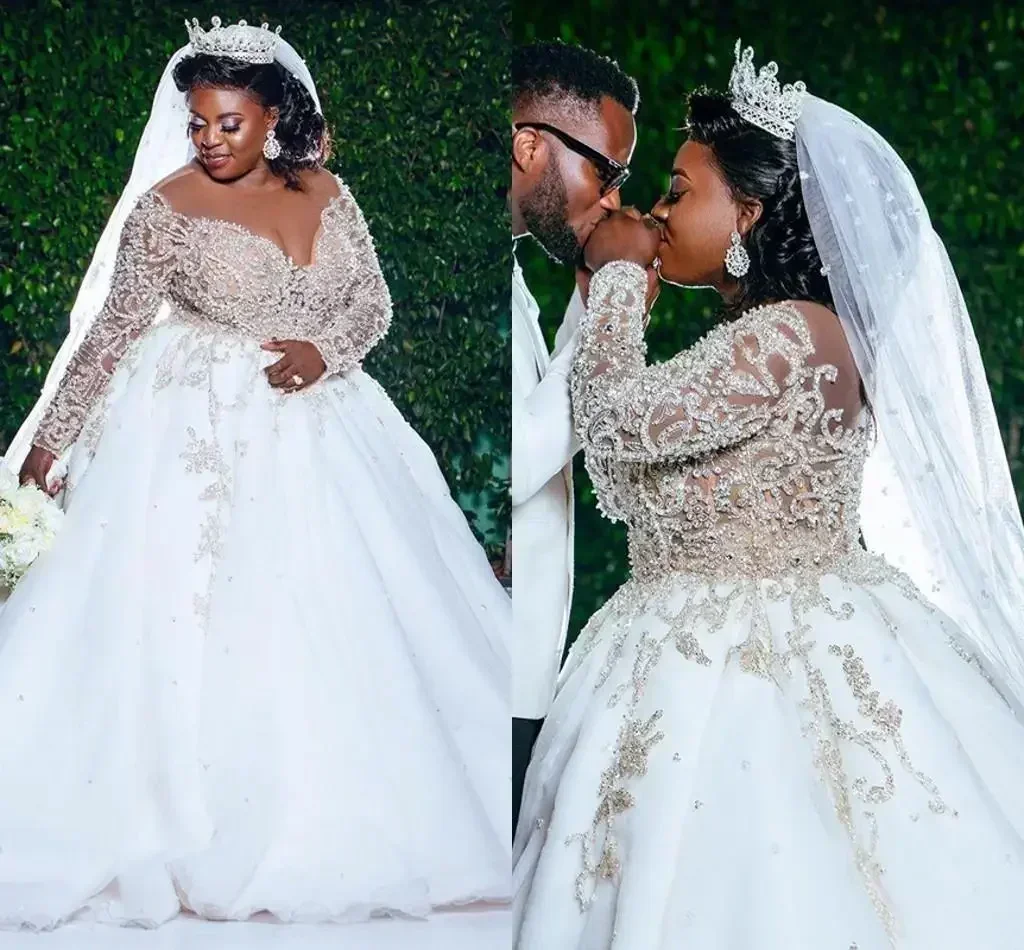 Customized Plus Size African Wedding Dresses 2025 Luxury Beaded Lace Long Sleeve Princess Church Garden Bridal Dress Robe Mariag