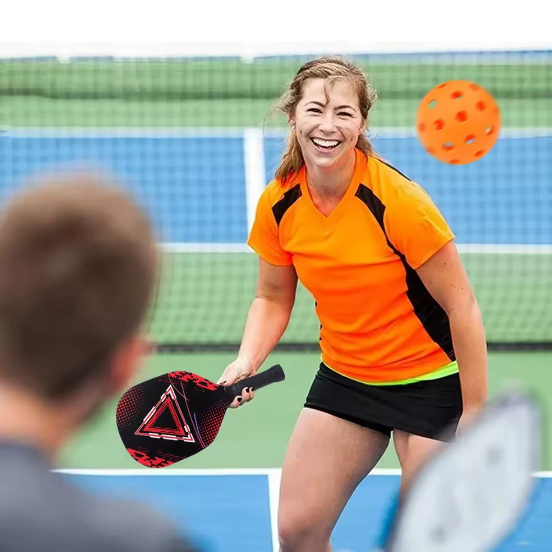 Zestaw wioseł Pickle Ball 1 przenośna torba do przenoszenia wiosła Pickleball rakiety Pickleball z 2 wiosłami 4 piłki Pickleball dla początkujących