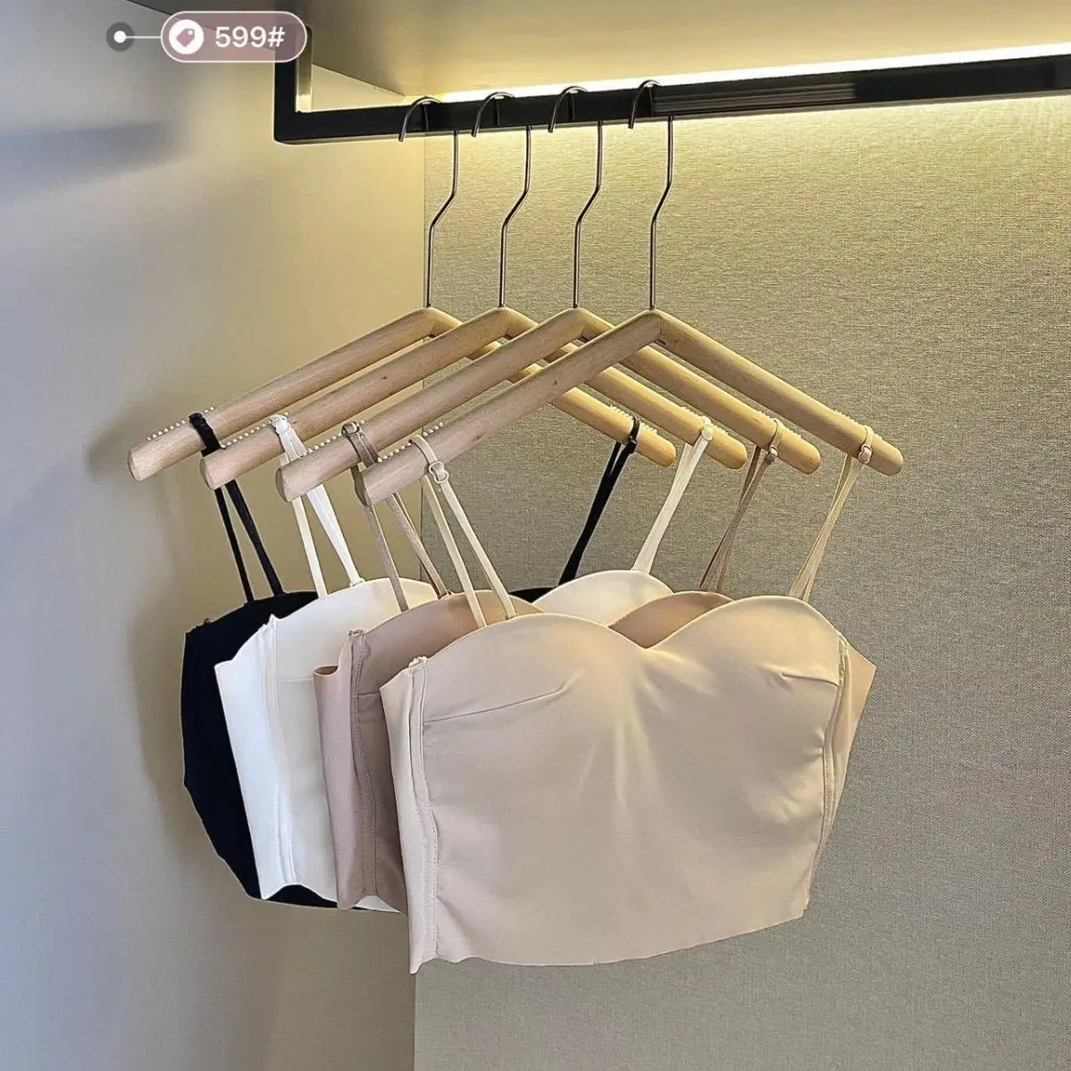 Summer Ice Silk Cross Back Strap Vest with Chest Pad Integrated Cup Seamless Inner Wear Outer Wear Ladies Bralette