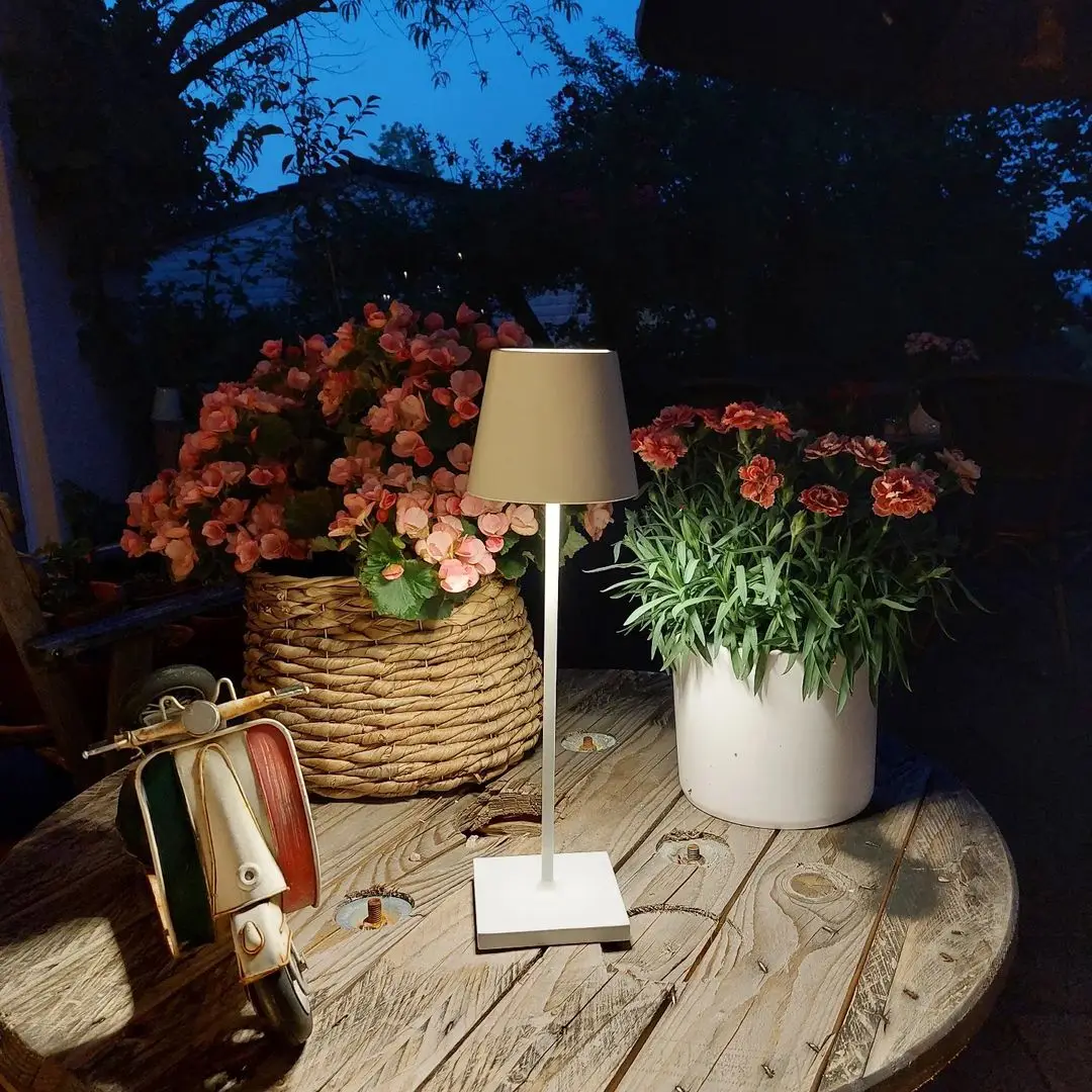 Dimmable LED Table Lamp in Aluminum, IP54 Protection, Indoor / Outdoor Use, Contact Charging Base, H38cm,USB Charge.