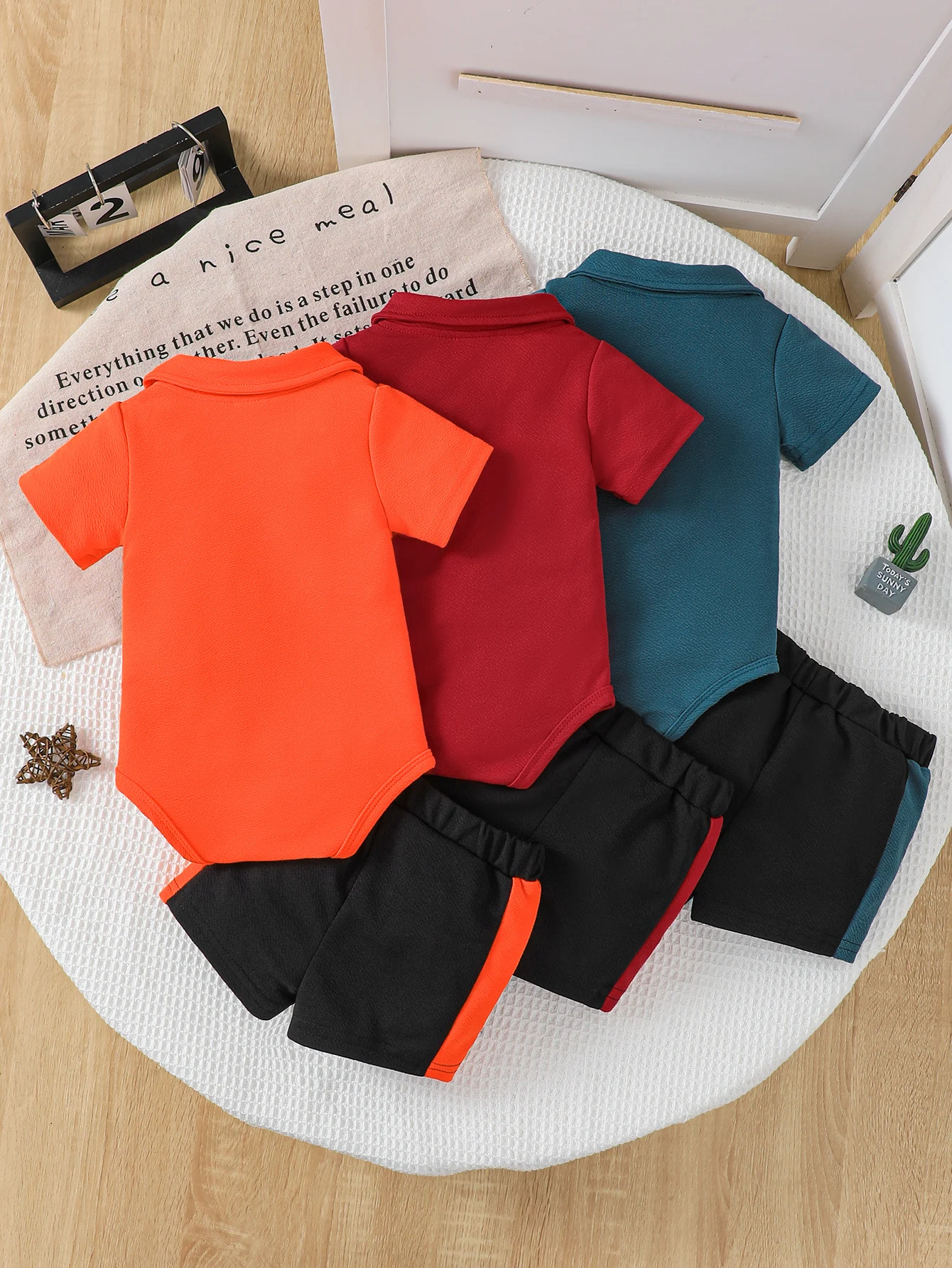 6pcs Baby Kids King Letter Printed Color Block Short Sleeve Triangle Romper & Shorts Set Comfortable Casual Summer Outfit